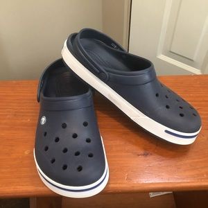 Mens New Crocs Size 11